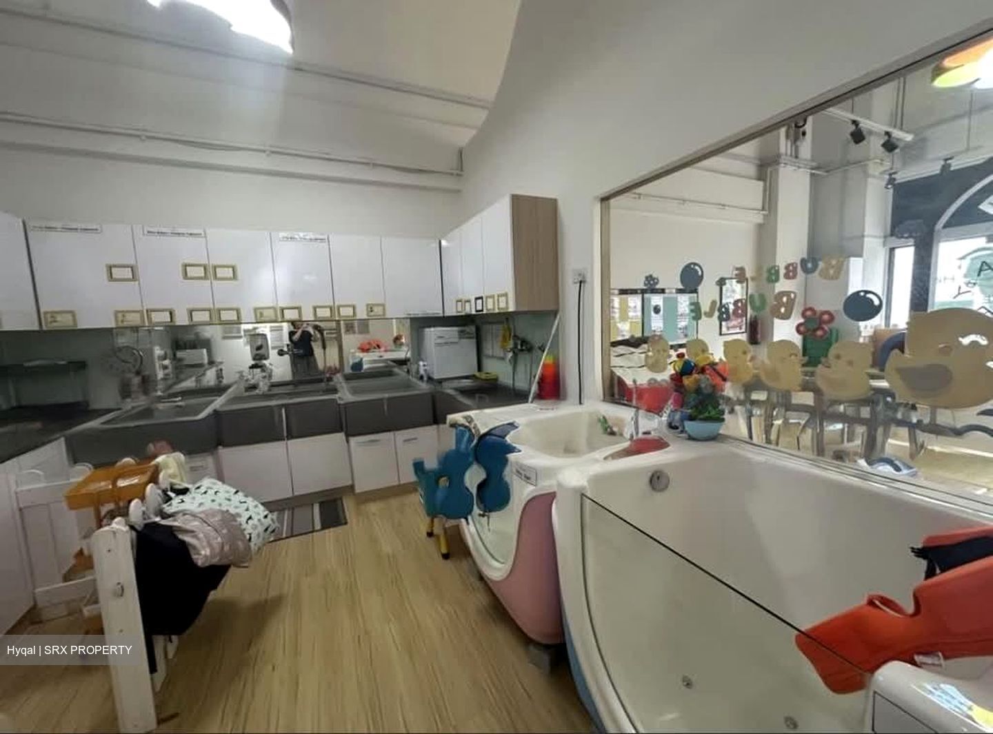 Primz Bizhub (D25), Factory #584321351